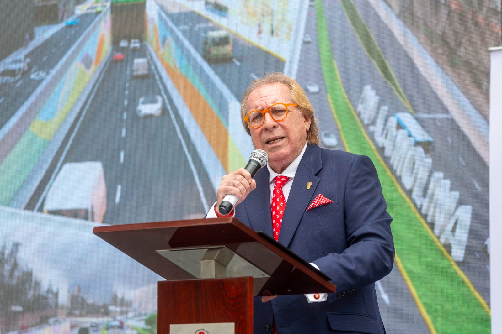 CONSTRUCCIÓN DE TÚNEL LA MOLINA – SURCO PARA MEJORAR EL TRÁNSITO EN LA CAPITAL  – Ed.1083